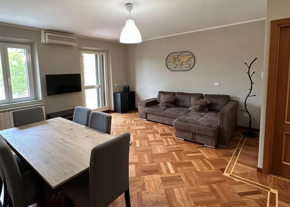 לוקה Nicola Apartment מראה חיצוני תמונה