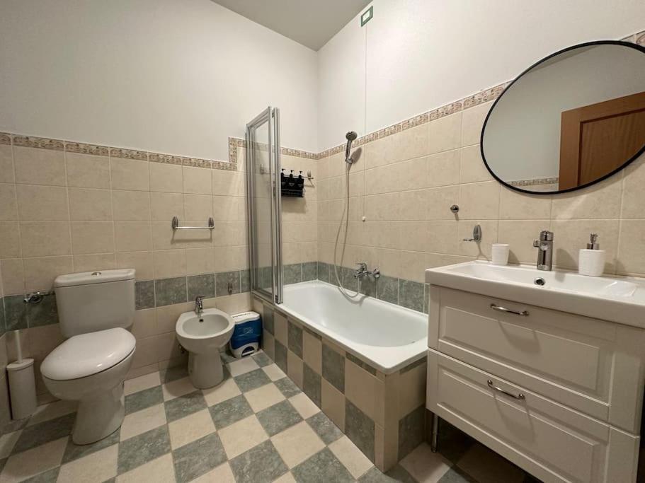 לוקה Nicola Apartment מראה חיצוני תמונה